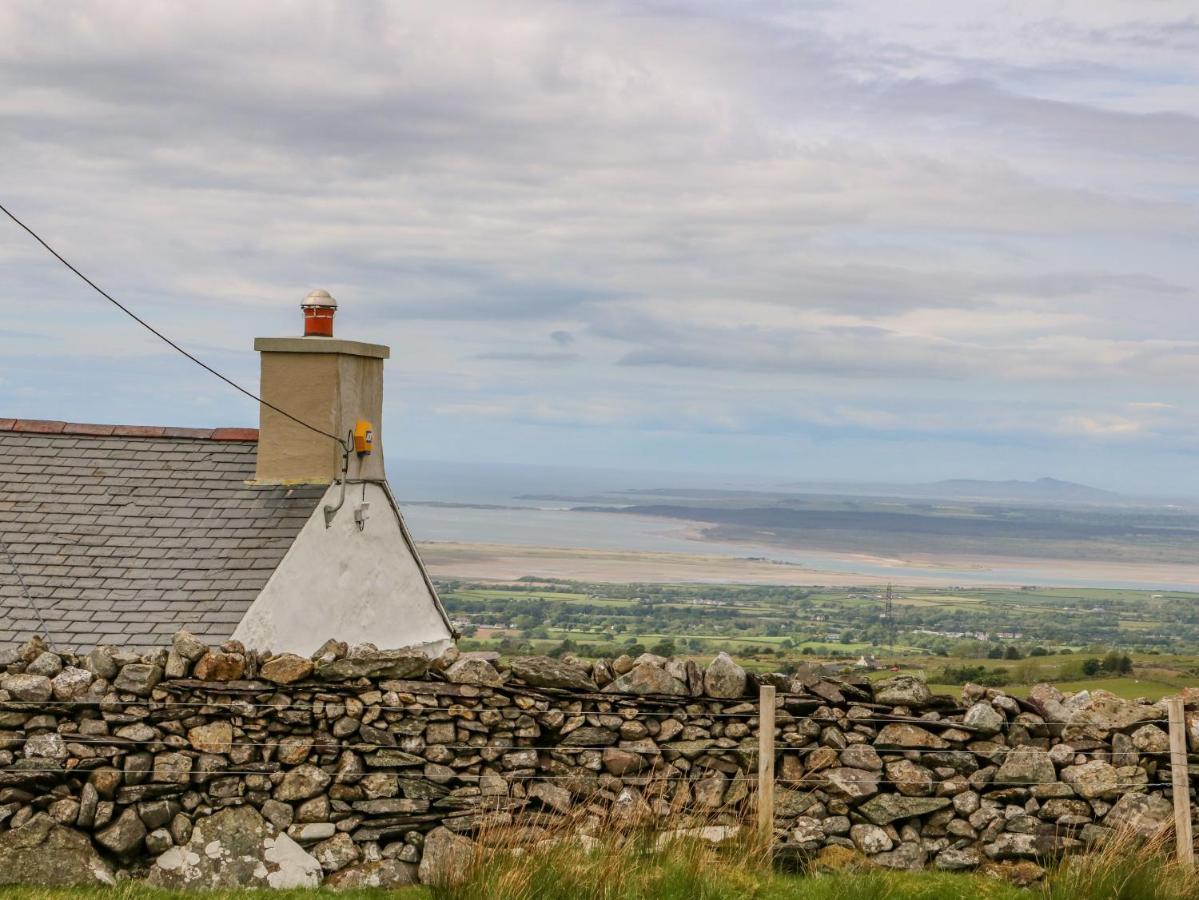 Villa Bryn Derwen Caernarfon Exterior foto